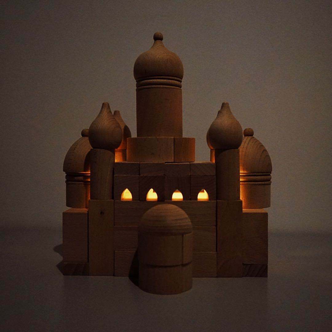 110 wooden children's blocks