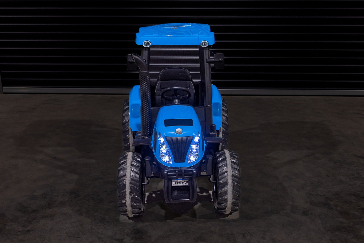 New Holland 24V Electric Tractor – Ride-On with MP3, Parental Control & Fun Features-4
